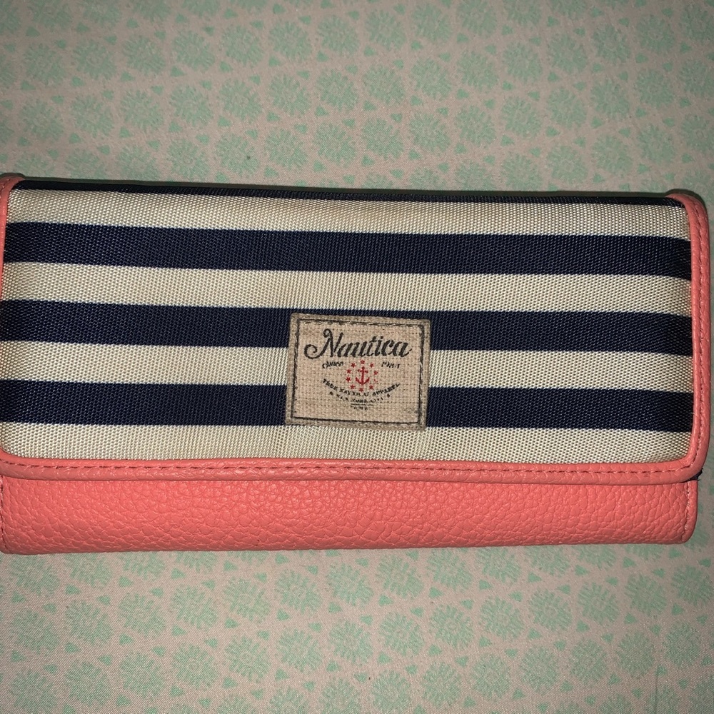 womens Nautica wallet/clutch